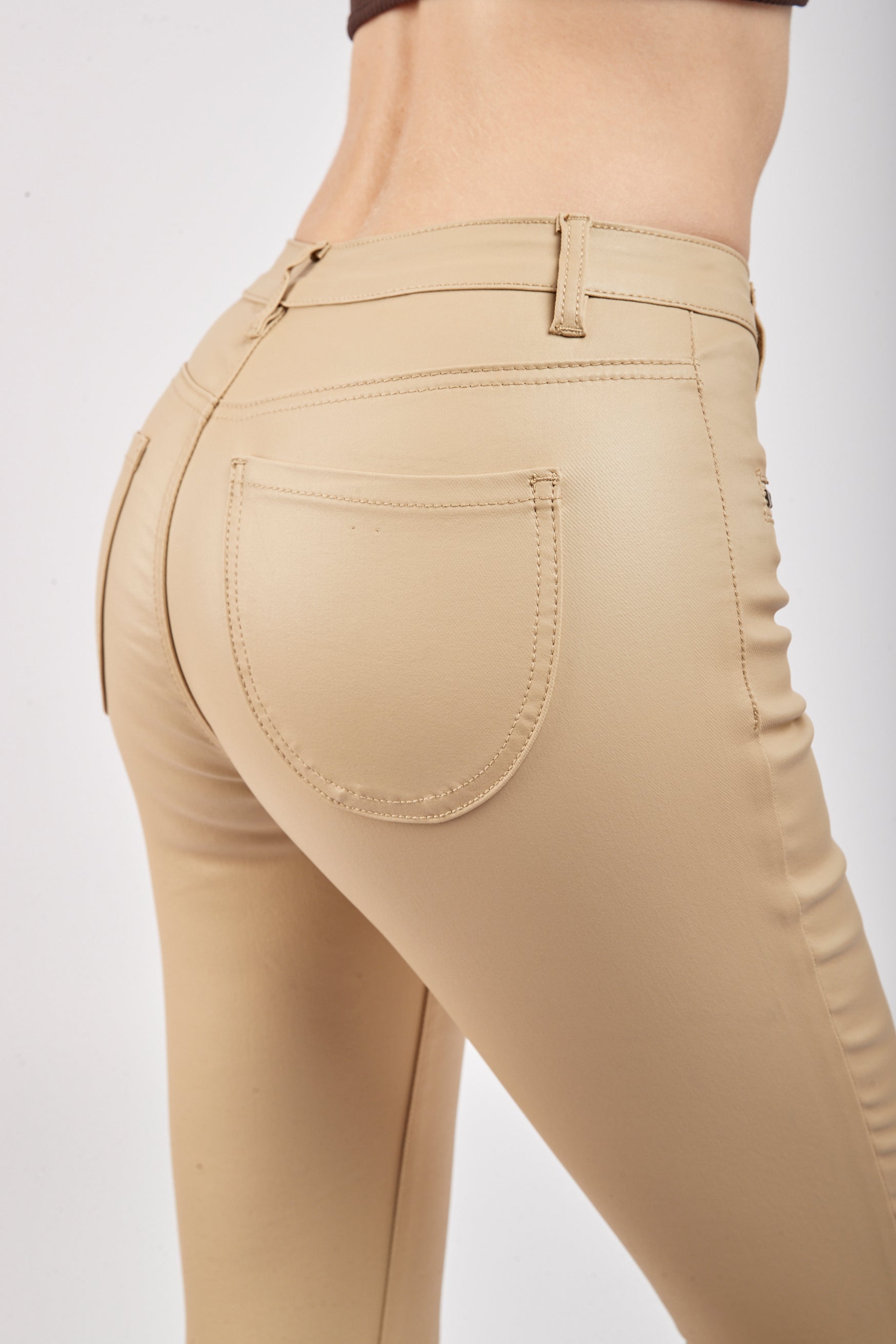Slim pants imitation leather zipped pocket - zouna