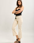 Toxik3 pantalon jean bootcut cropped clous latéraux accessoire ceinture