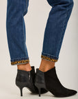 Pantalones vaqueros Mom de denim elástico con bajo de leopardo Toxik3