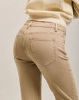 Pantalones vaqueros estilo boyfriend de denim elástico con puños minimalistas Toxik3