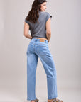 Toxik3-Jeans mit weitem Bein und Strasssteinen