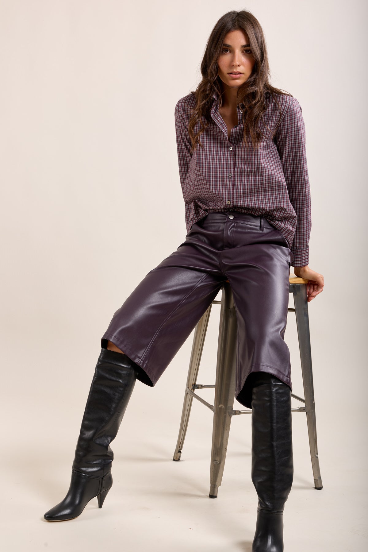 Toxik3 wide imitation leather Bermuda shorts
