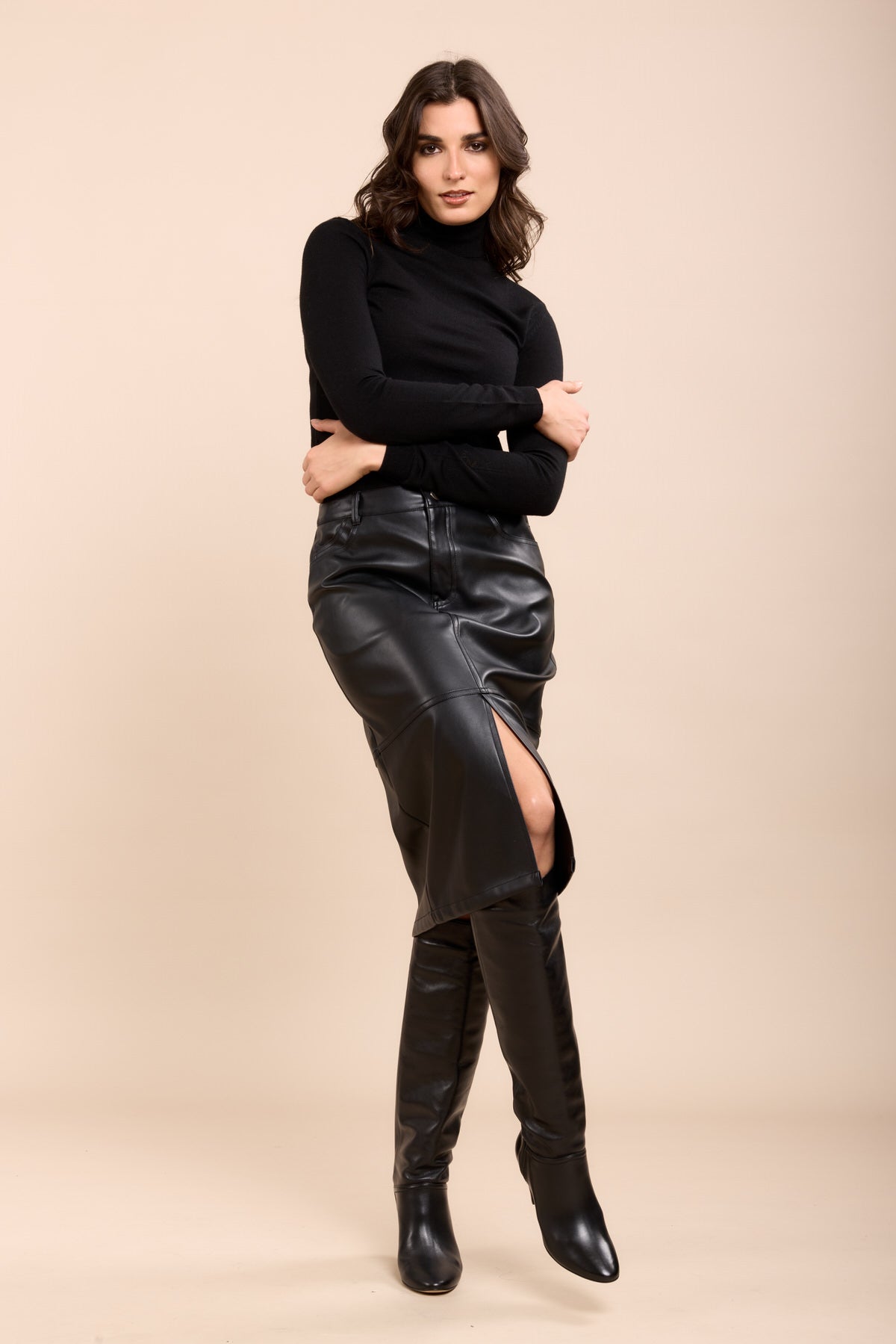 25 LINE BLEND 175 LOOK PIVOT18 BLACK 美品 Toxik3 faux leather pencil skirt front slit
