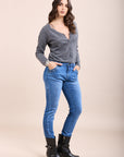 Toxik3 Slim-Stretchjeans mit Nietendetails und Westerntaschen
