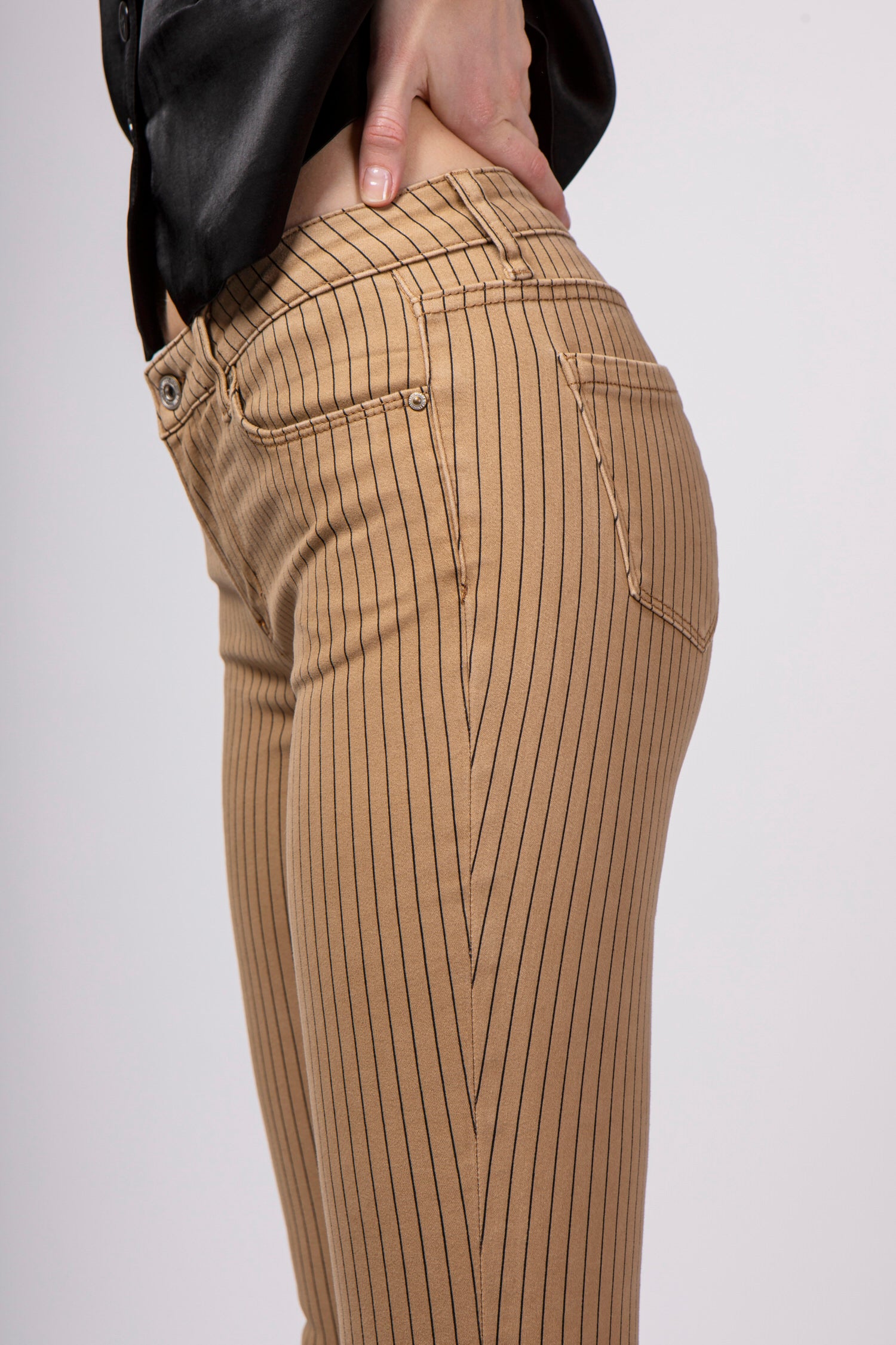 Striped camel pants - midle