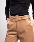 Pantalon fuselé ceinture simili - Woman
