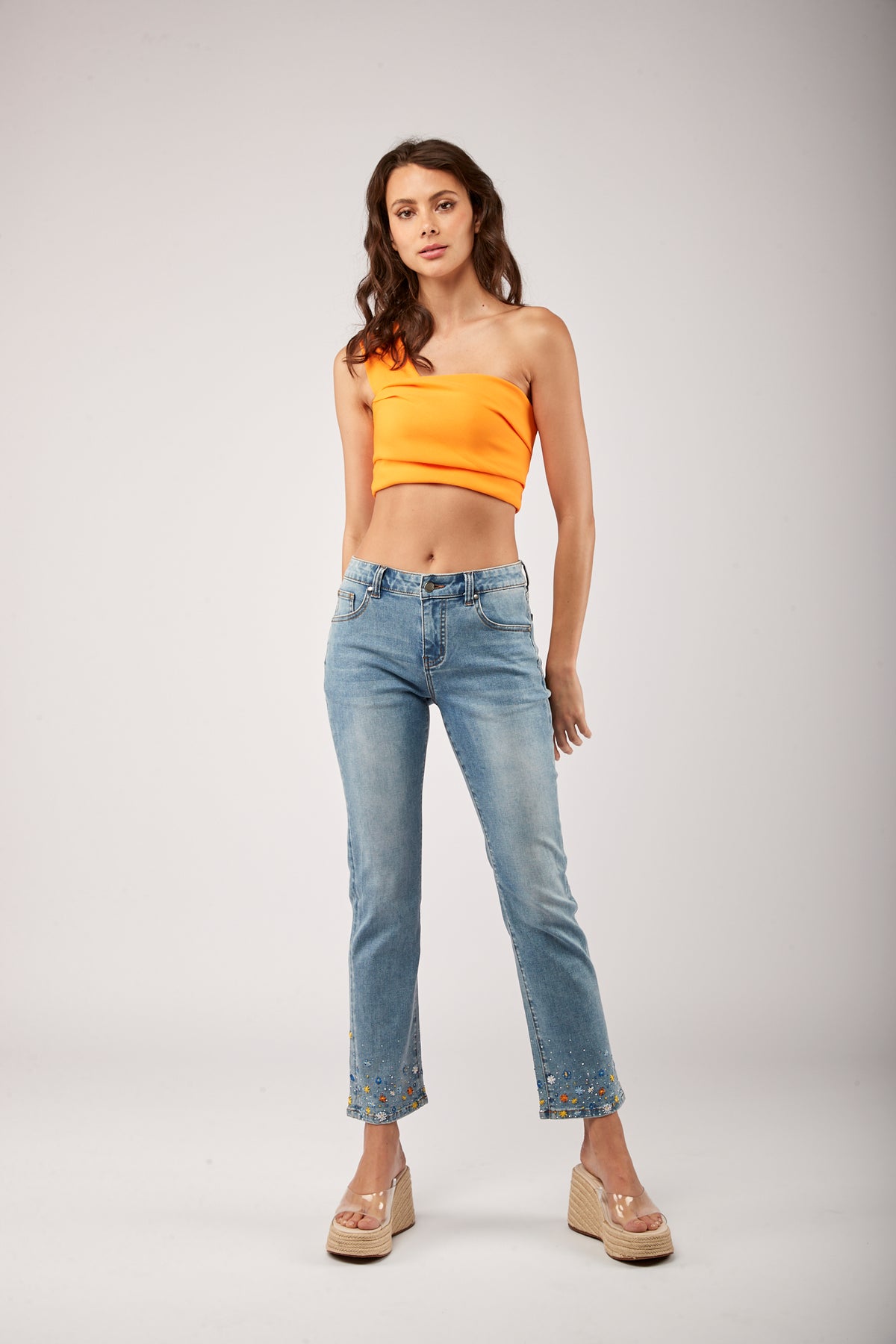 Law Flower Embroidery Jeans - Flora