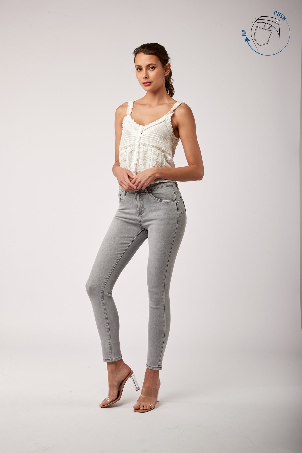 Schmale Push-up-Jeans – Urly