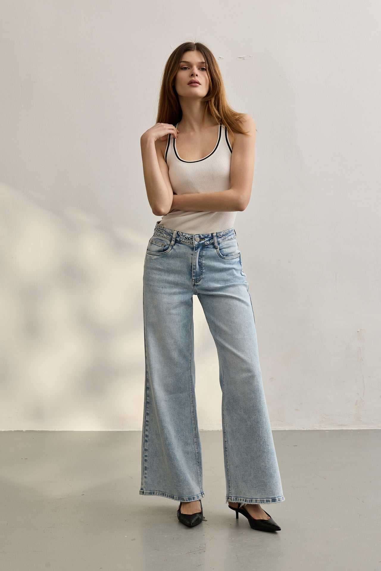 Toxik3 wide jeans with holes at the back