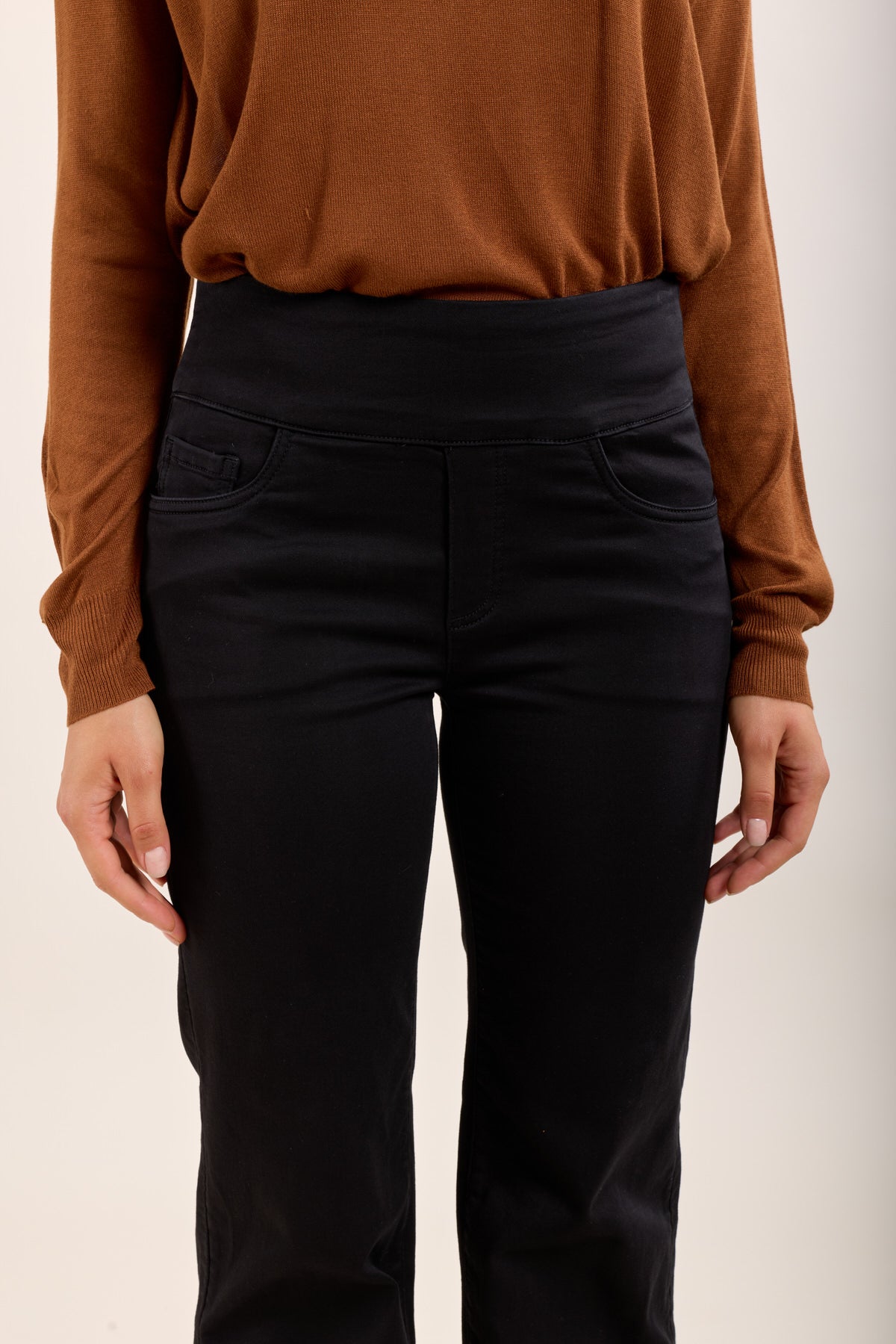 Vaqueros jogger elásticos Toxik3 Tamaño alto tirón