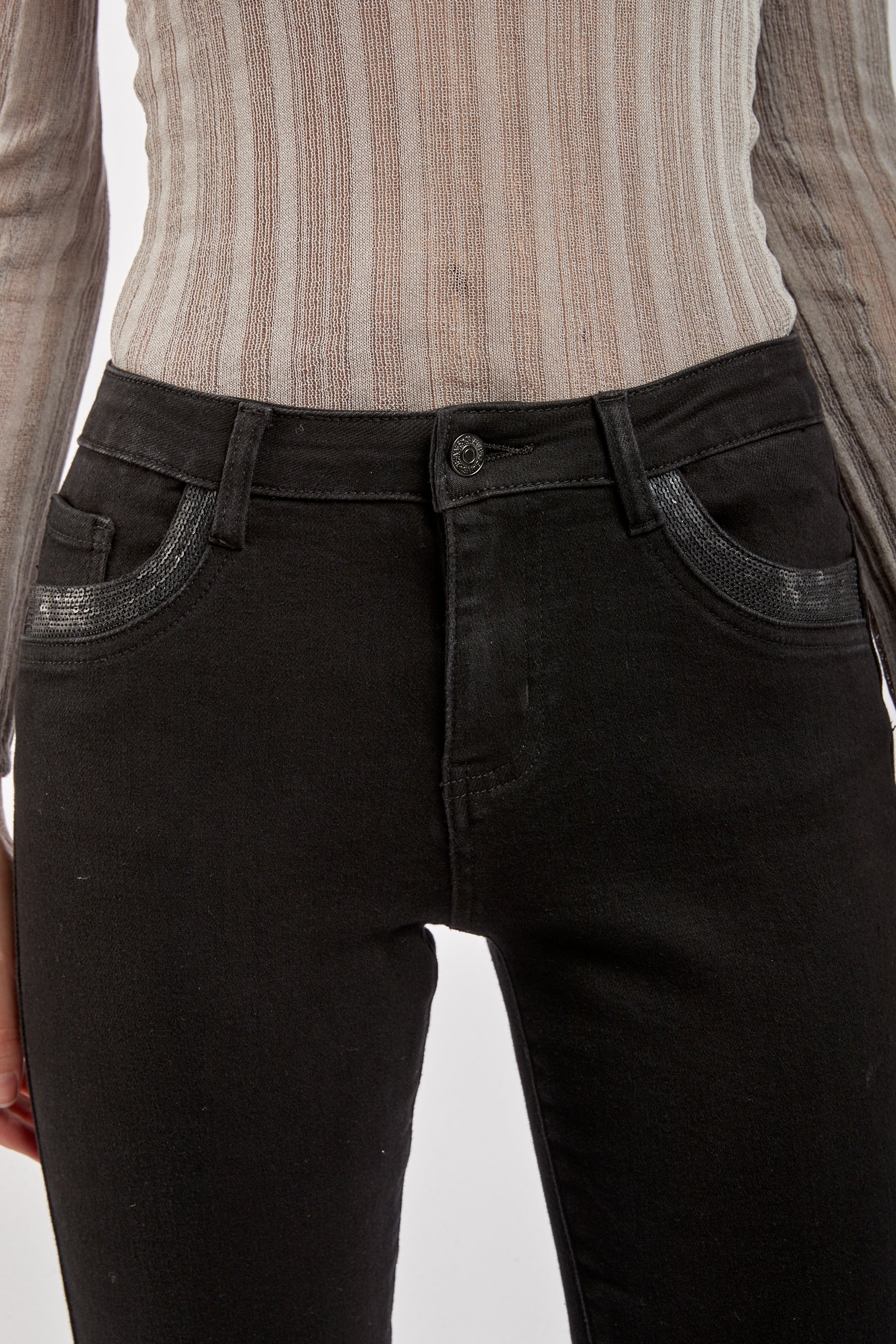 Pants Detail Sequins Pocket - Juju