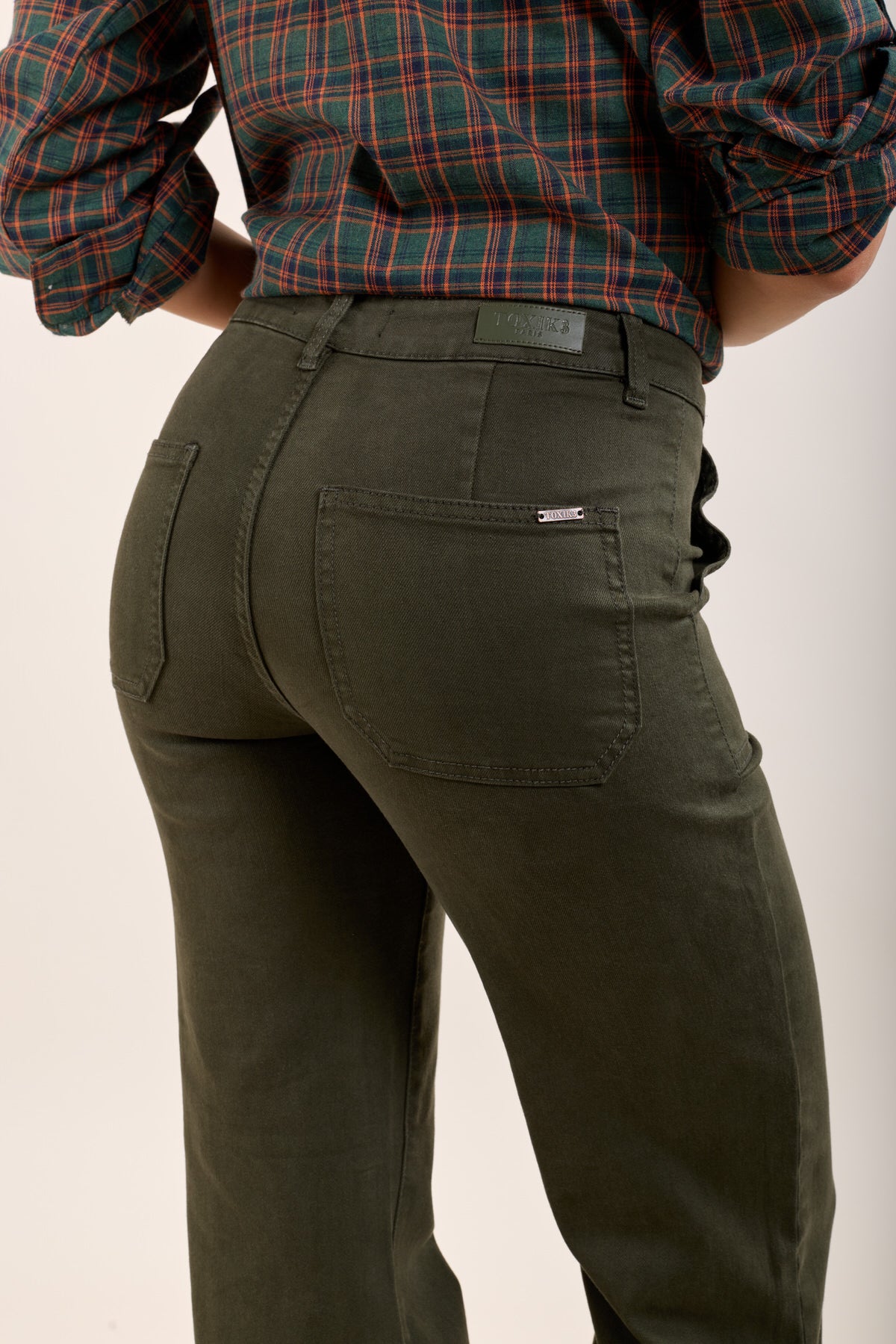 Toxik3 stretch flare jeans with big pockets