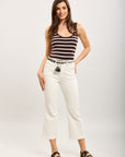 Toxik3 pantalon jean bootcut cropped clous latéraux accessoire ceinture