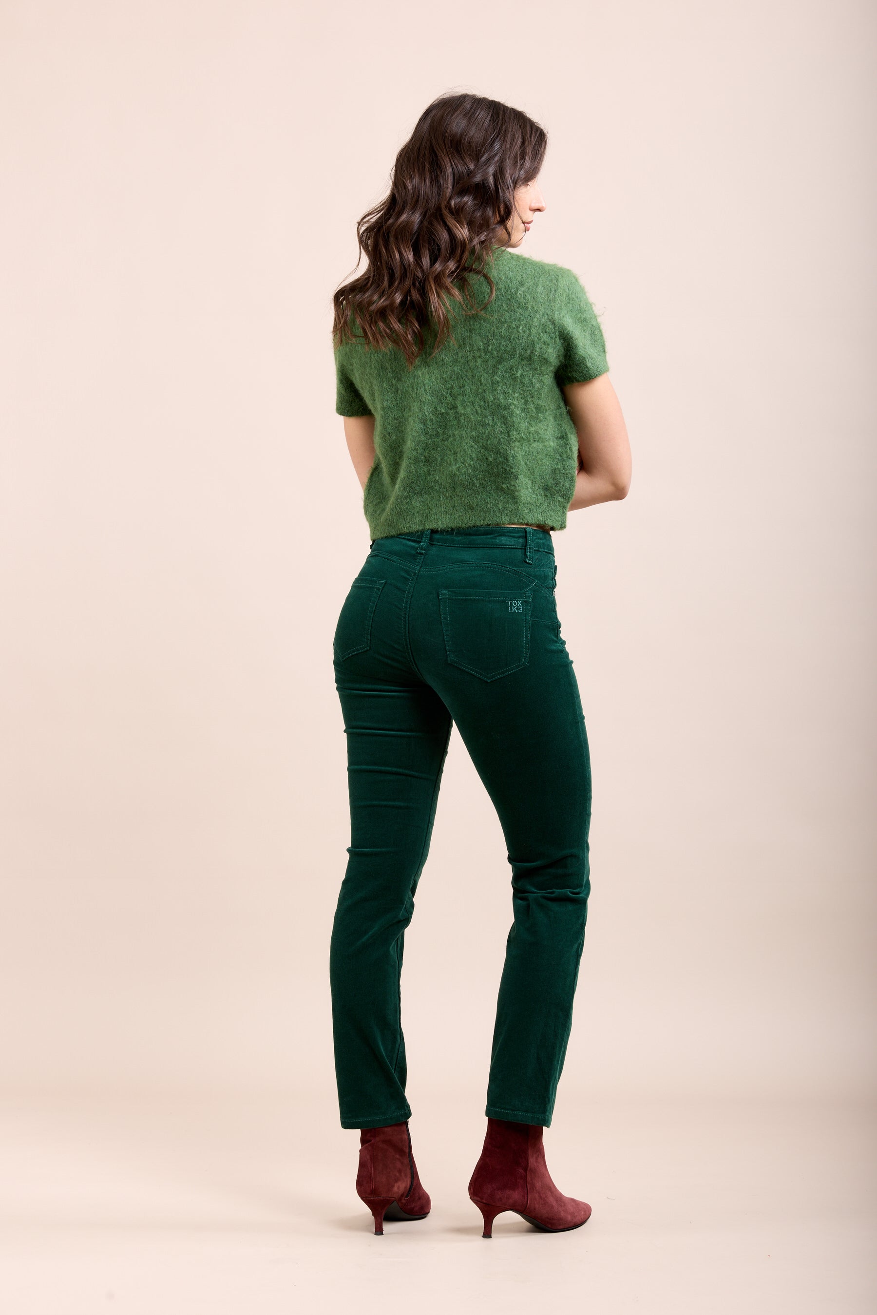 Toxik3 pantalon slim push-up stretch en velours milleraies