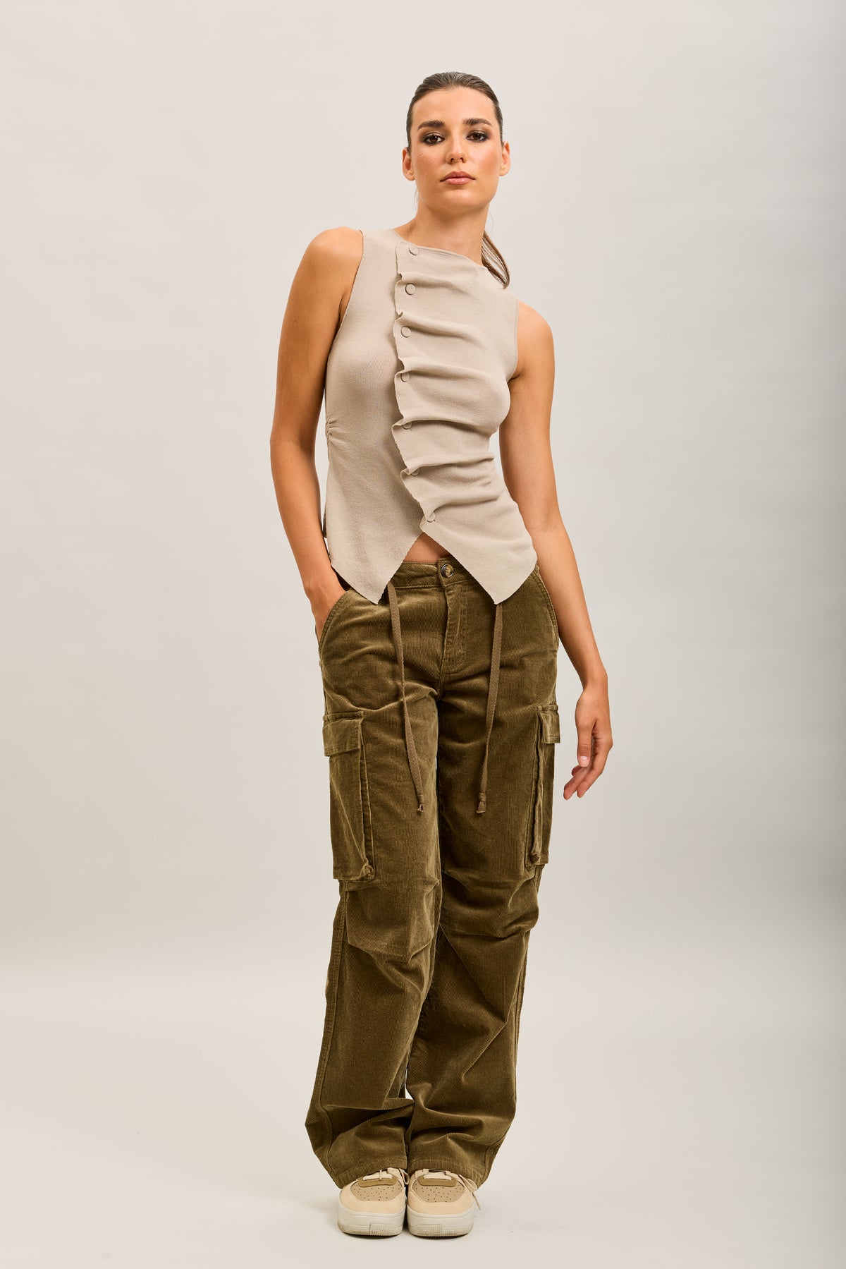 Toxik3 pantalones cargo milrayas anchos de terciopelo