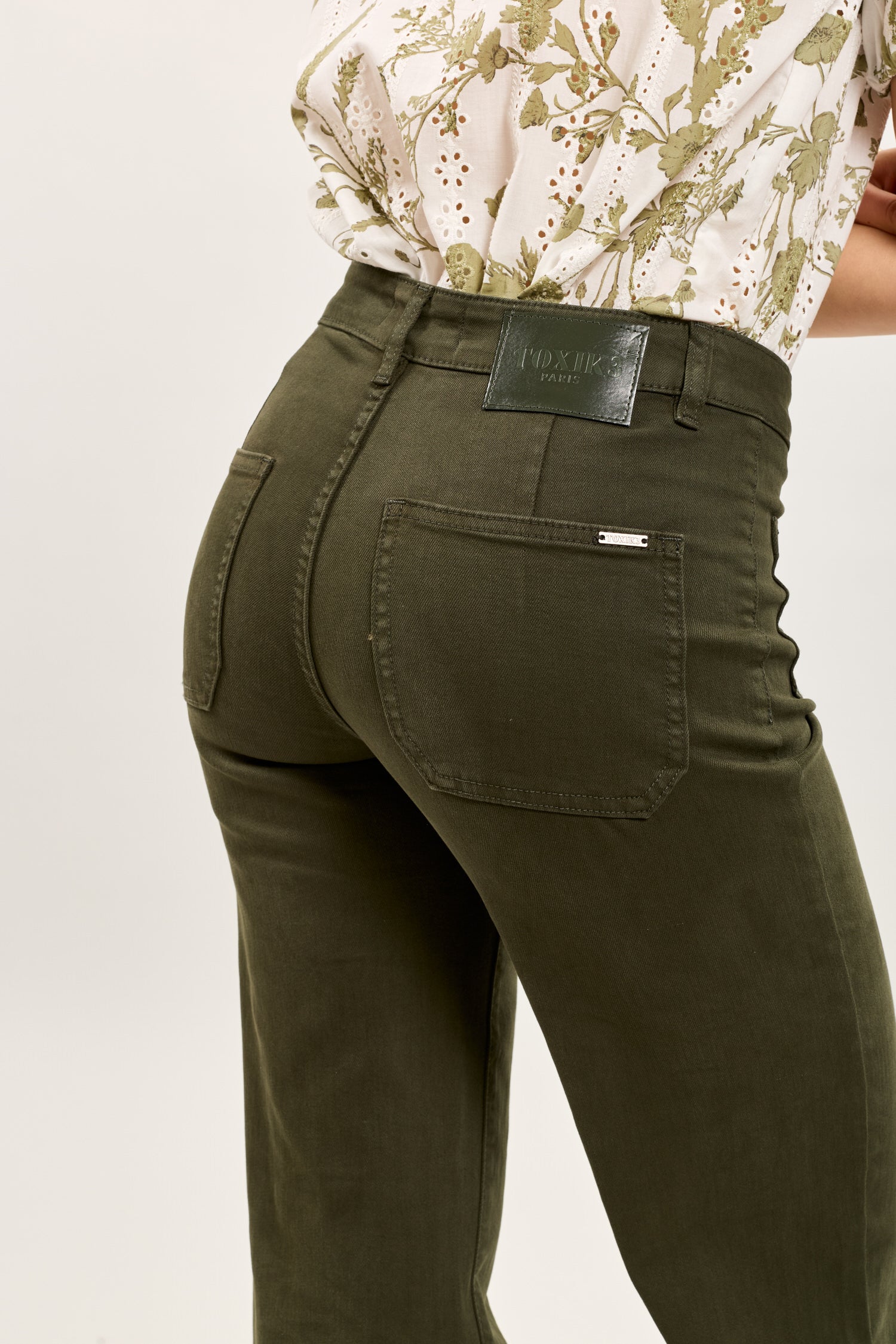 Toxik3 super stretch wide jean pants