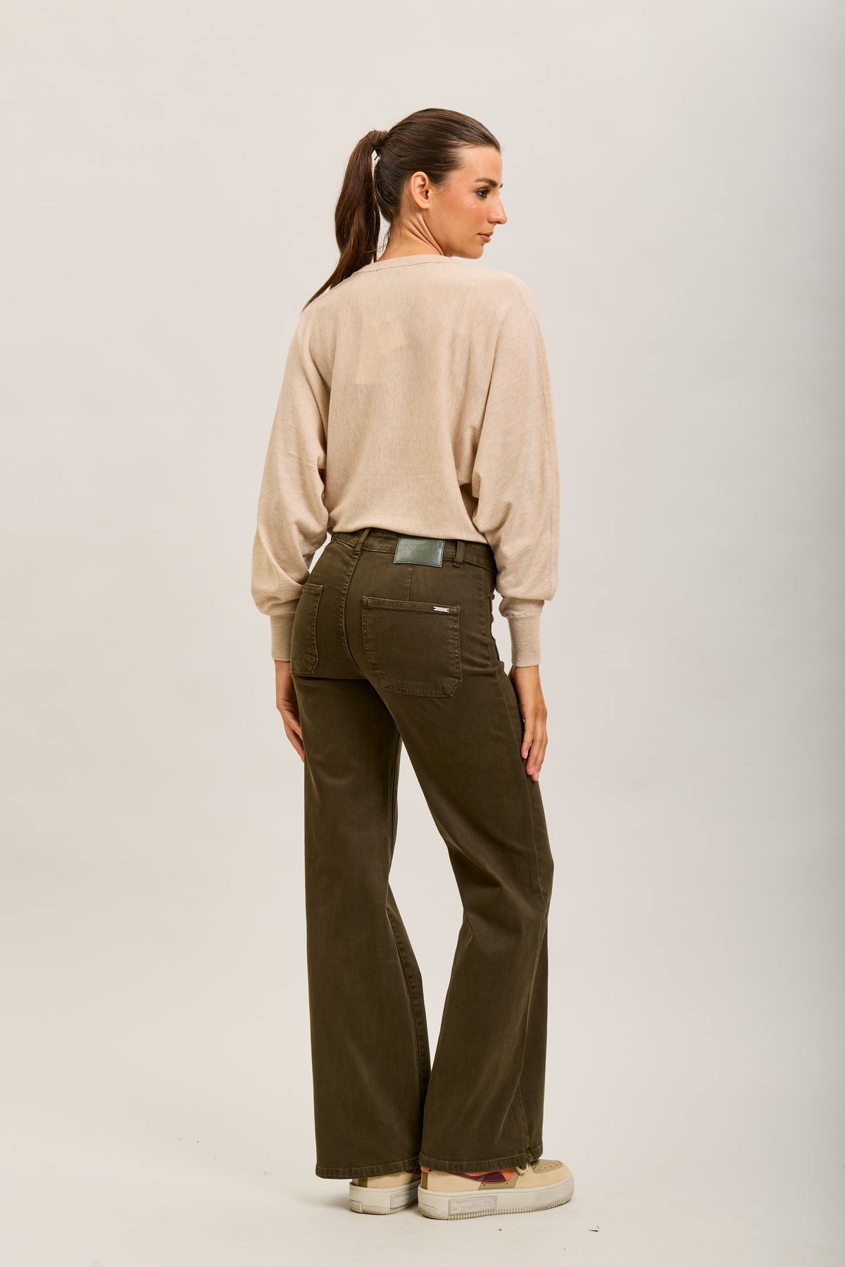Toxik3 pantalones vaqueros anchos súper denim elásticos