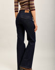 Pantalones vaqueros bootcut de denim elástico Toxik3 con bolsillos ribeteados