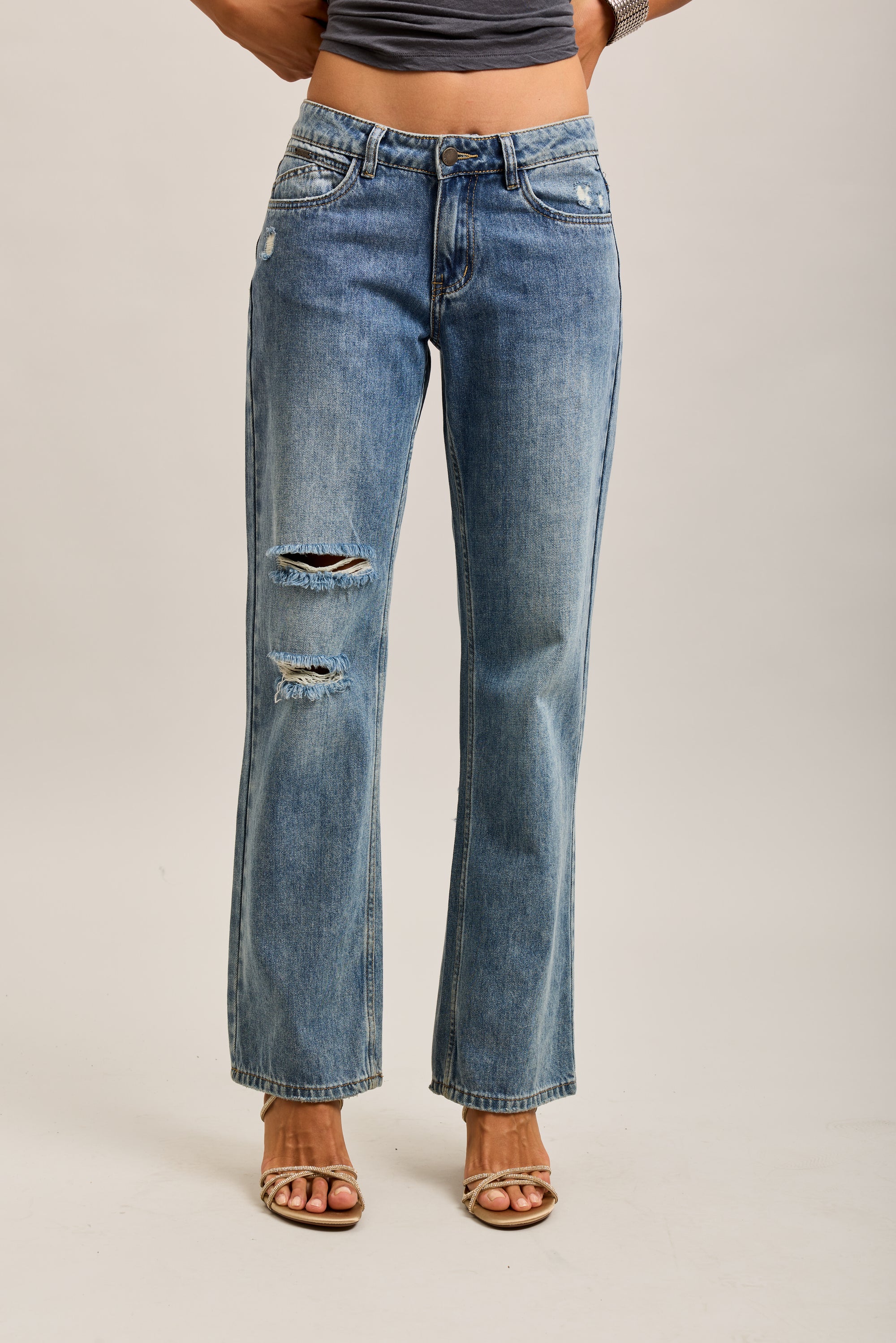 Toxik3 pantalones vaqueros rectos elásticos desgastados