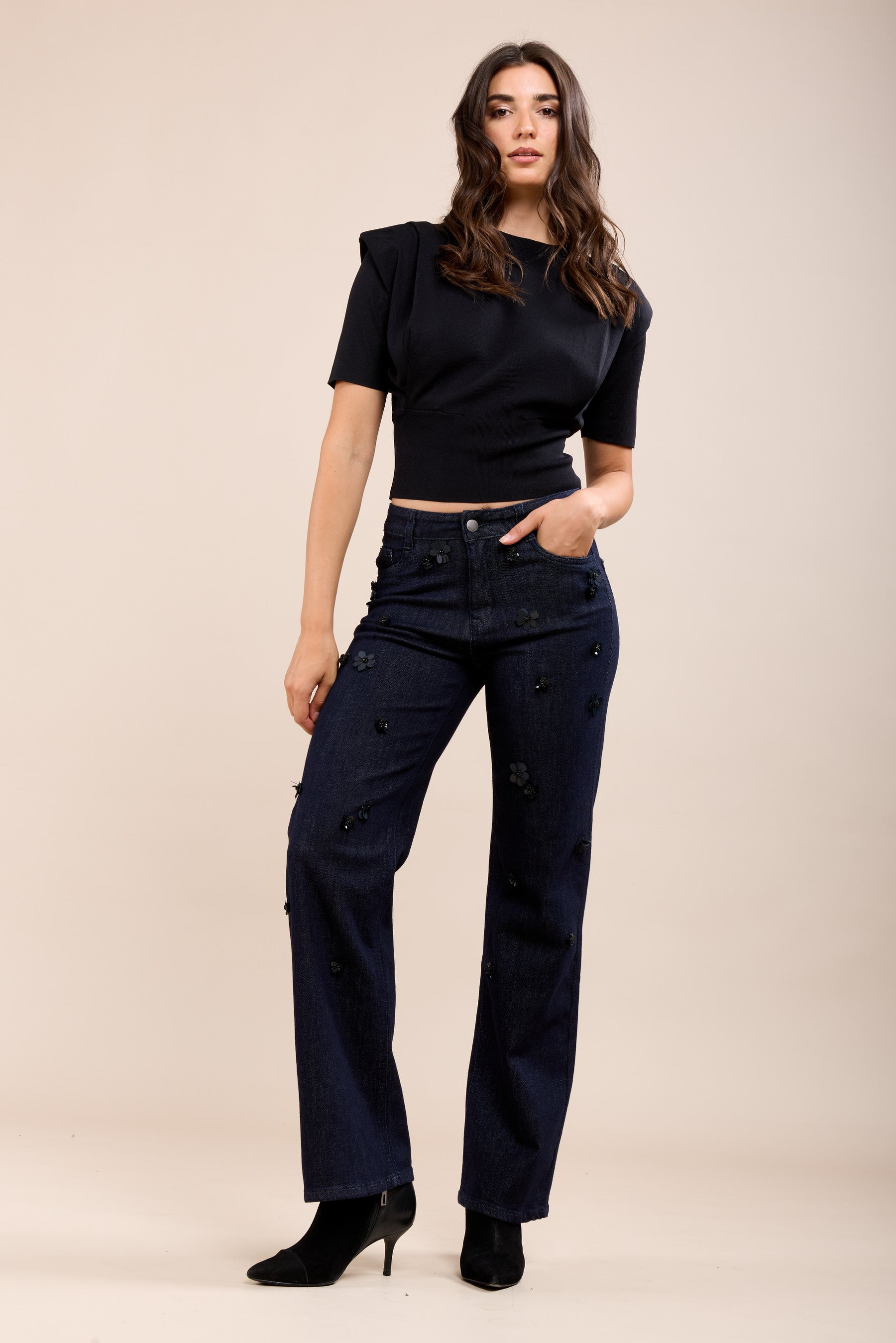 Toxik3 jean estiramiento estiramiento lentejuelas flores