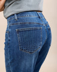 Toxik3 jean mom stretch strass poche arrière ton sur ton