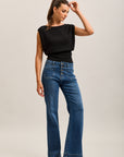 Toxik3 Stretch-Bootcut-Jeanshose mit großen Saumknöpfen