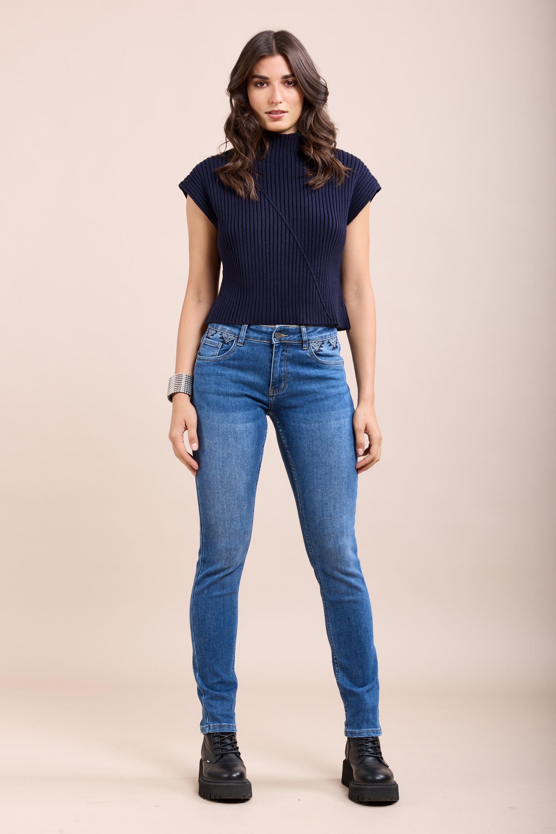 Toxik3 pantalon jean stretch slim ceinture brodées