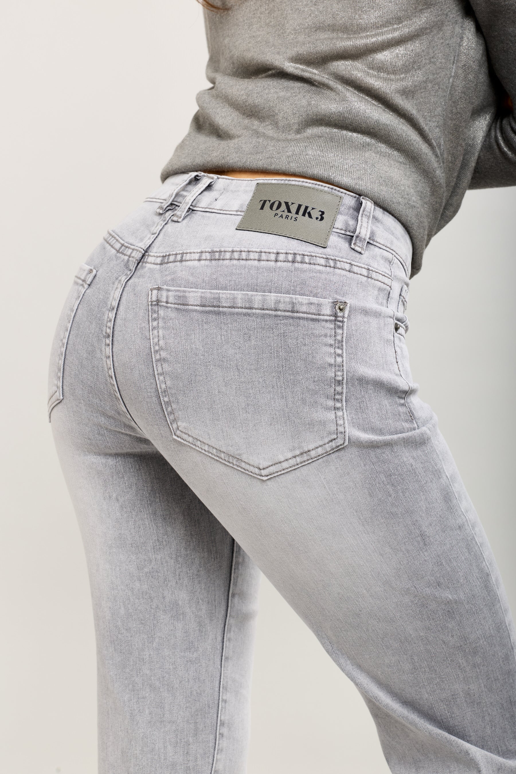 Toxik3 pantalon jean stretch droit gris clair