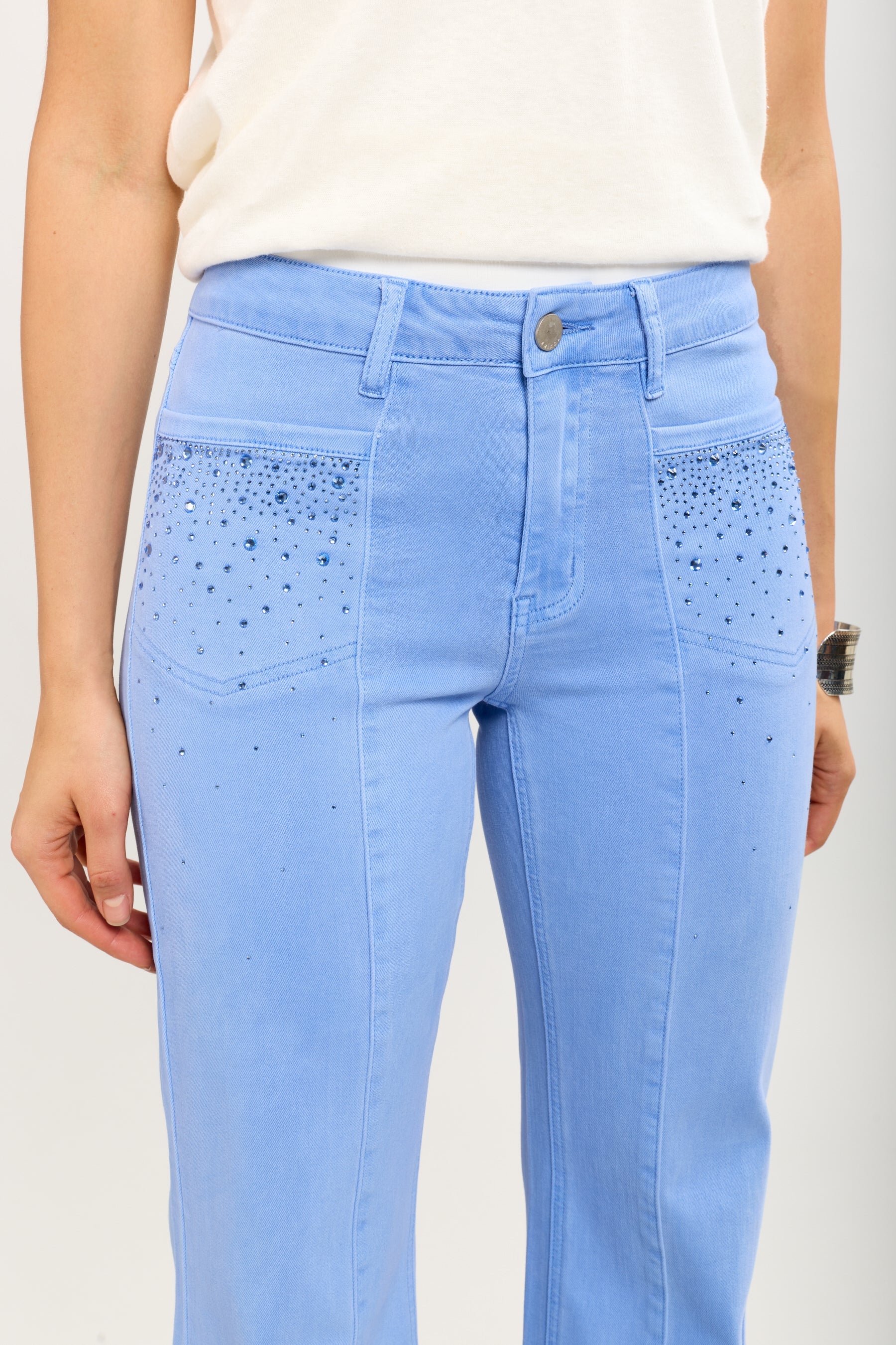 Toxik3 bootcut pants in stretch denim with rhinestone pocket details
