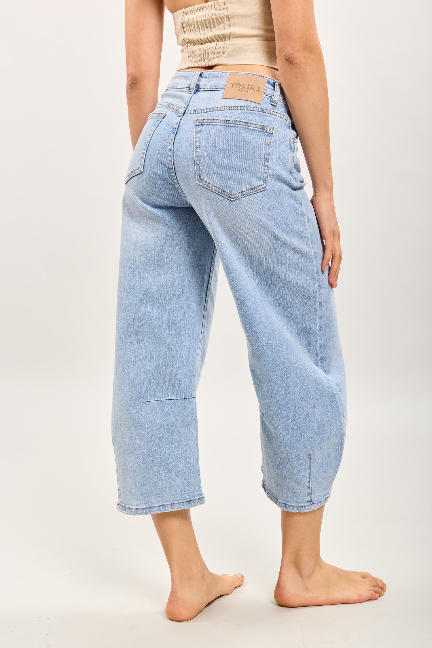 Toxik3 pantalon cropped balloon en jean stretch