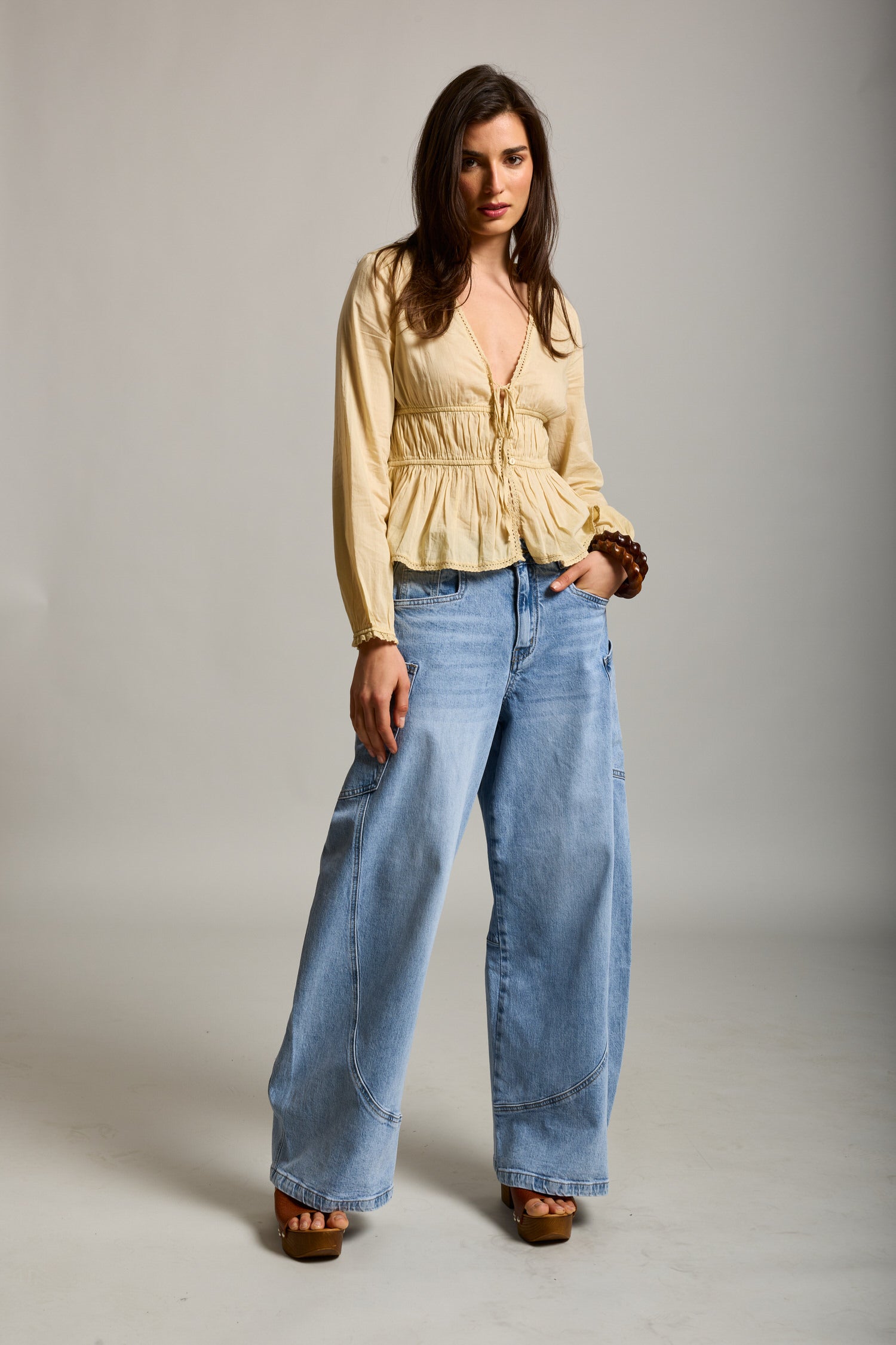 Toxik3 pantalon jean stretch balloon découpes denim