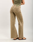 Toxik3 pantalon jean bootcut denim stretch accessoire pendentif