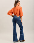 Pantalones vaqueros bootcut de denim elástico Toxik3 con bajo deshilachado