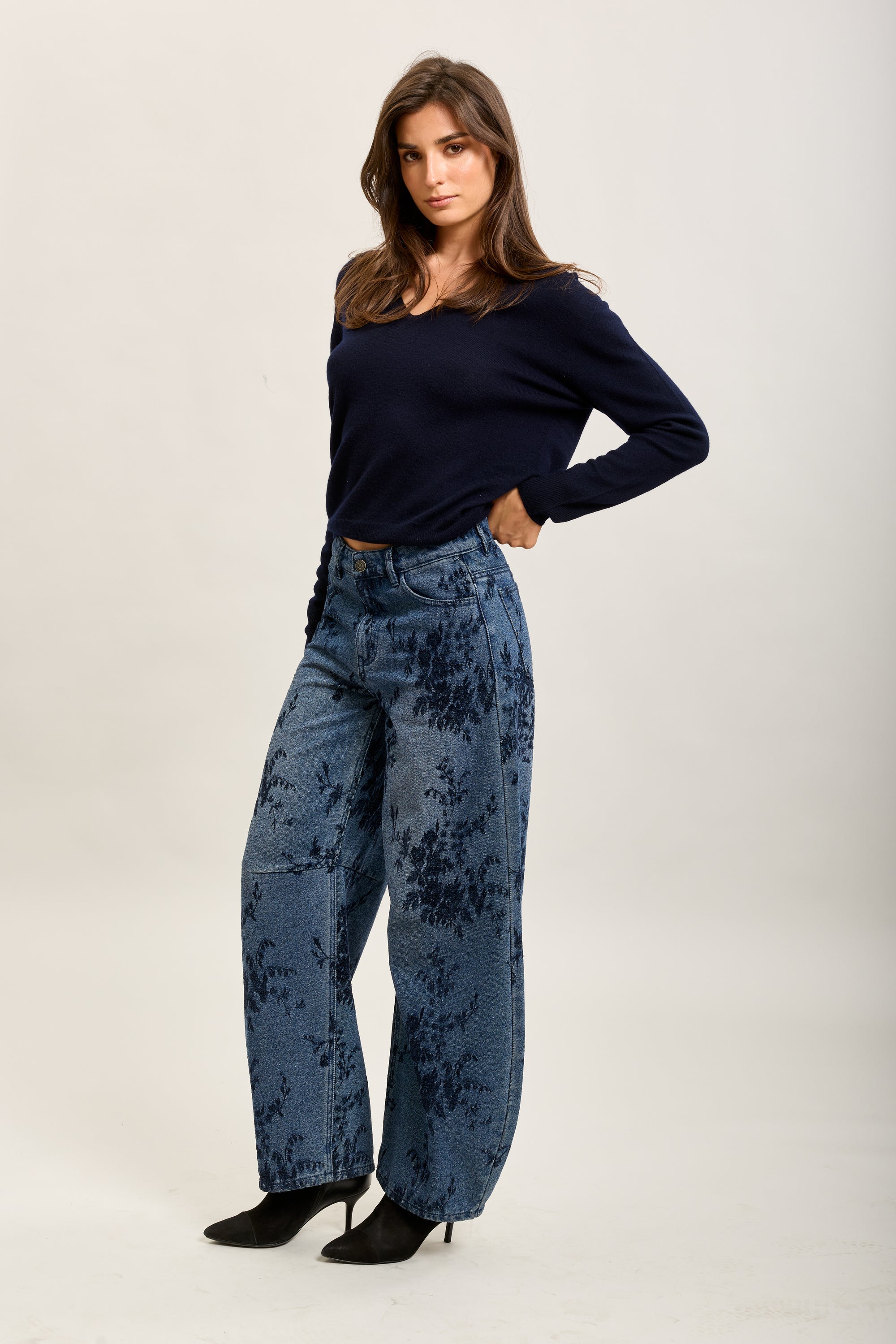 Toxik3 bestickte Ballon-Jeanshose aus Stretch-Denim