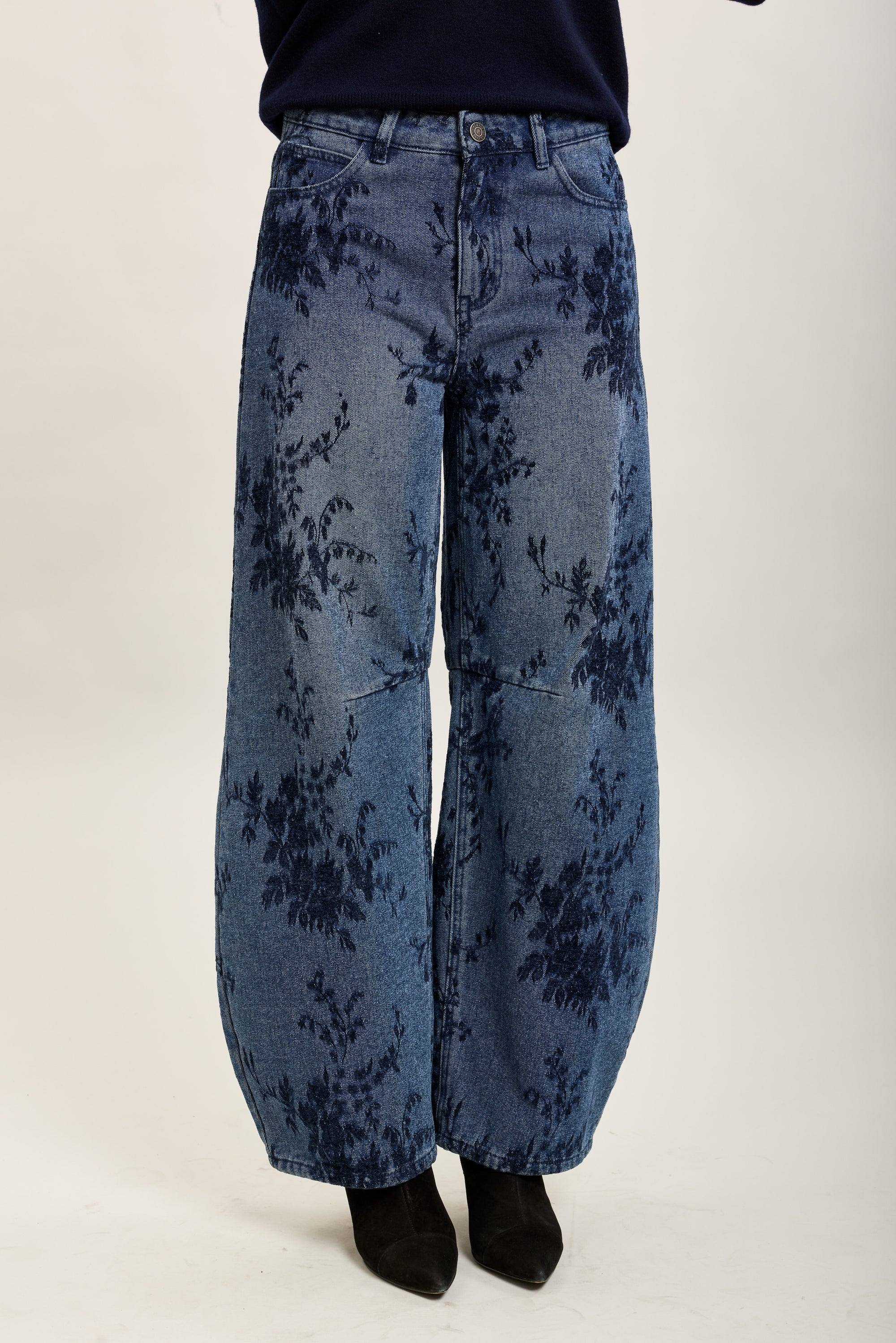 Toxik3 bestickte Ballon-Jeanshose aus Stretch-Denim