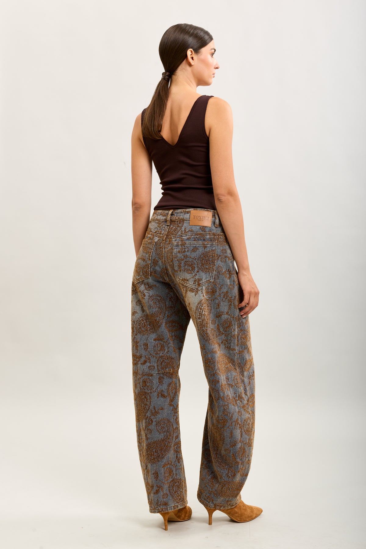 Toxik3 bestickte Ballon-Jeanshose aus Stretch-Denim