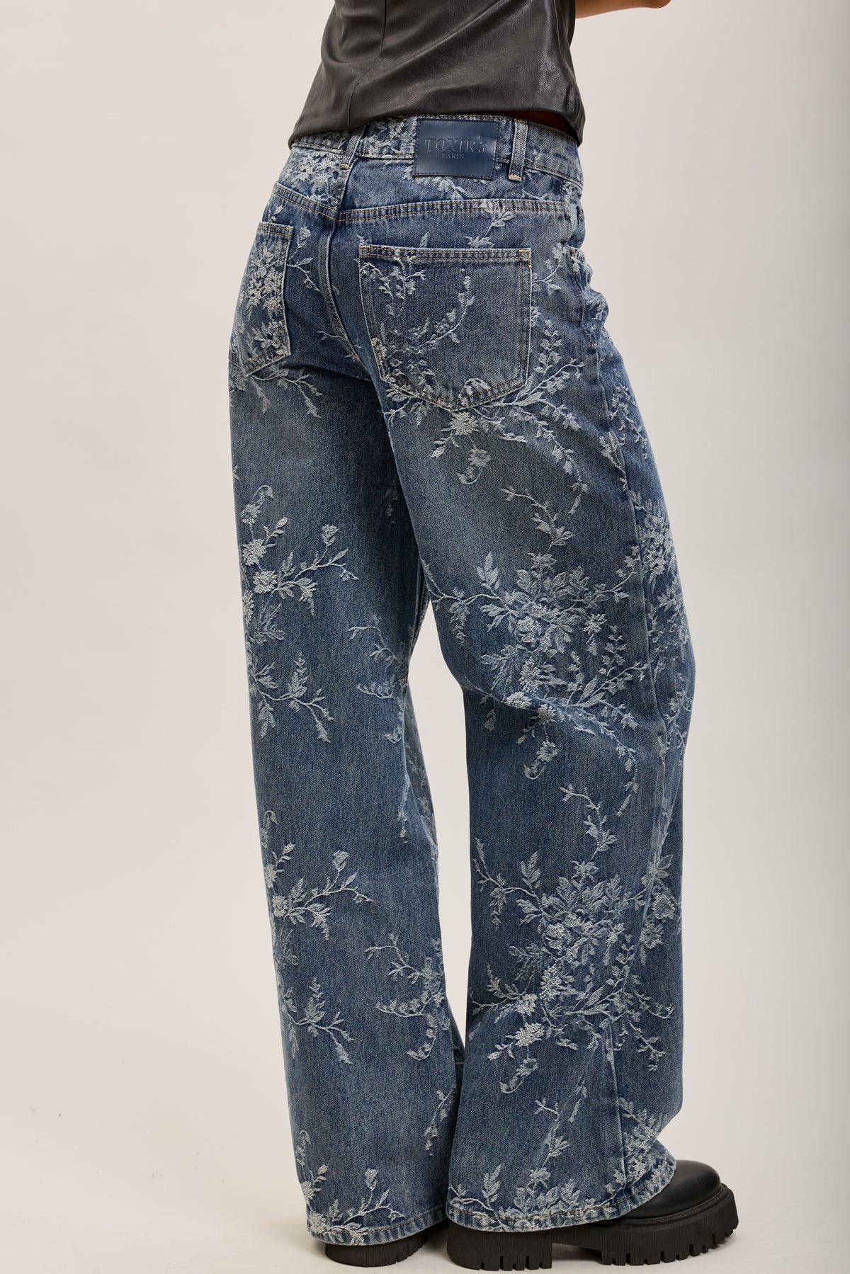 Toxik3 pantalon jean droit denim stretch imprimé floral