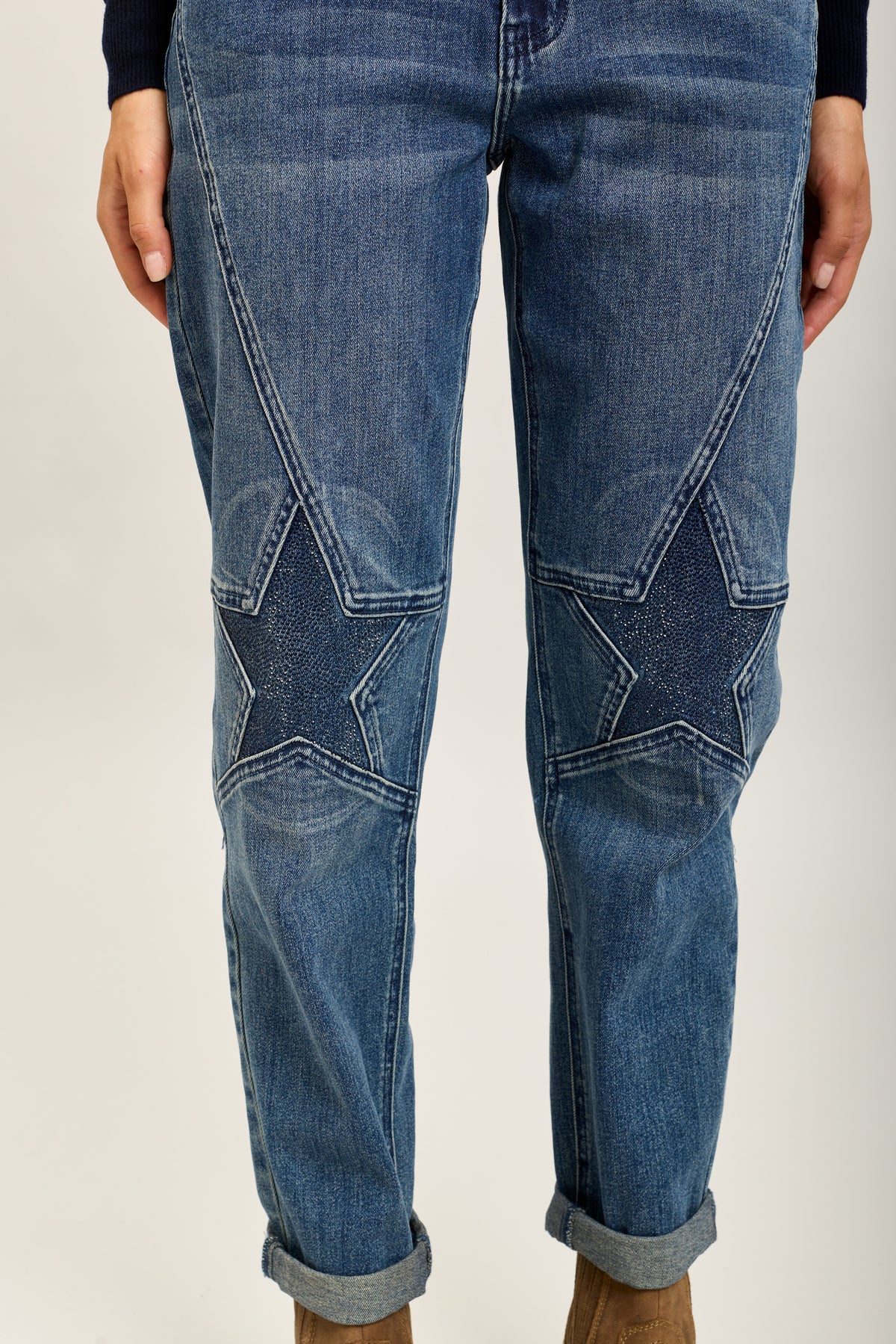 Toxik3-sterren stretch denim mom jeansbroek met strasssteentjes