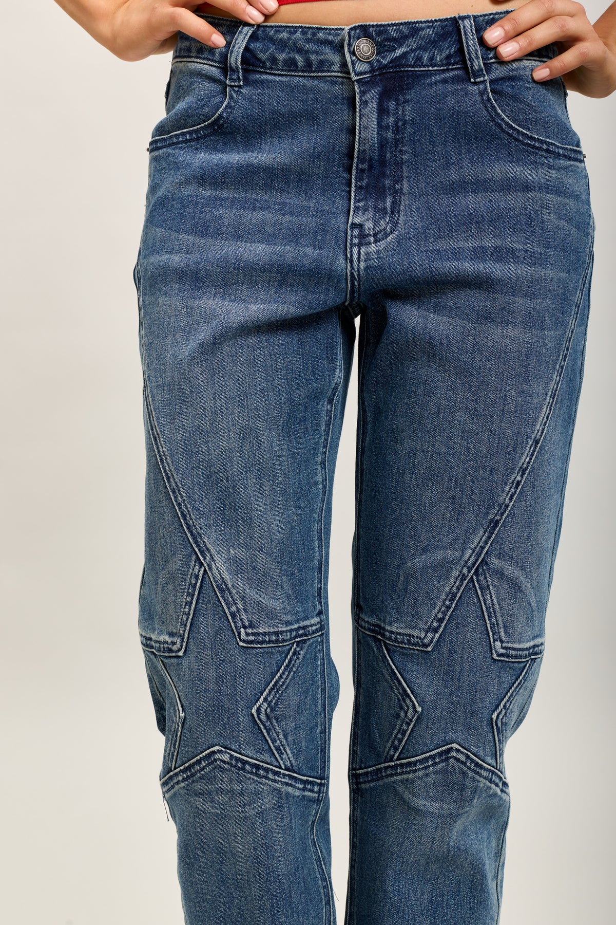 Toxik3-sterren stretch denim mom jeansbroek met strasssteentjes