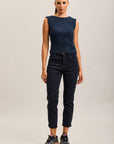 Pantalones vaqueros estilo boyfriend de denim elástico con puños minimalistas Toxik3