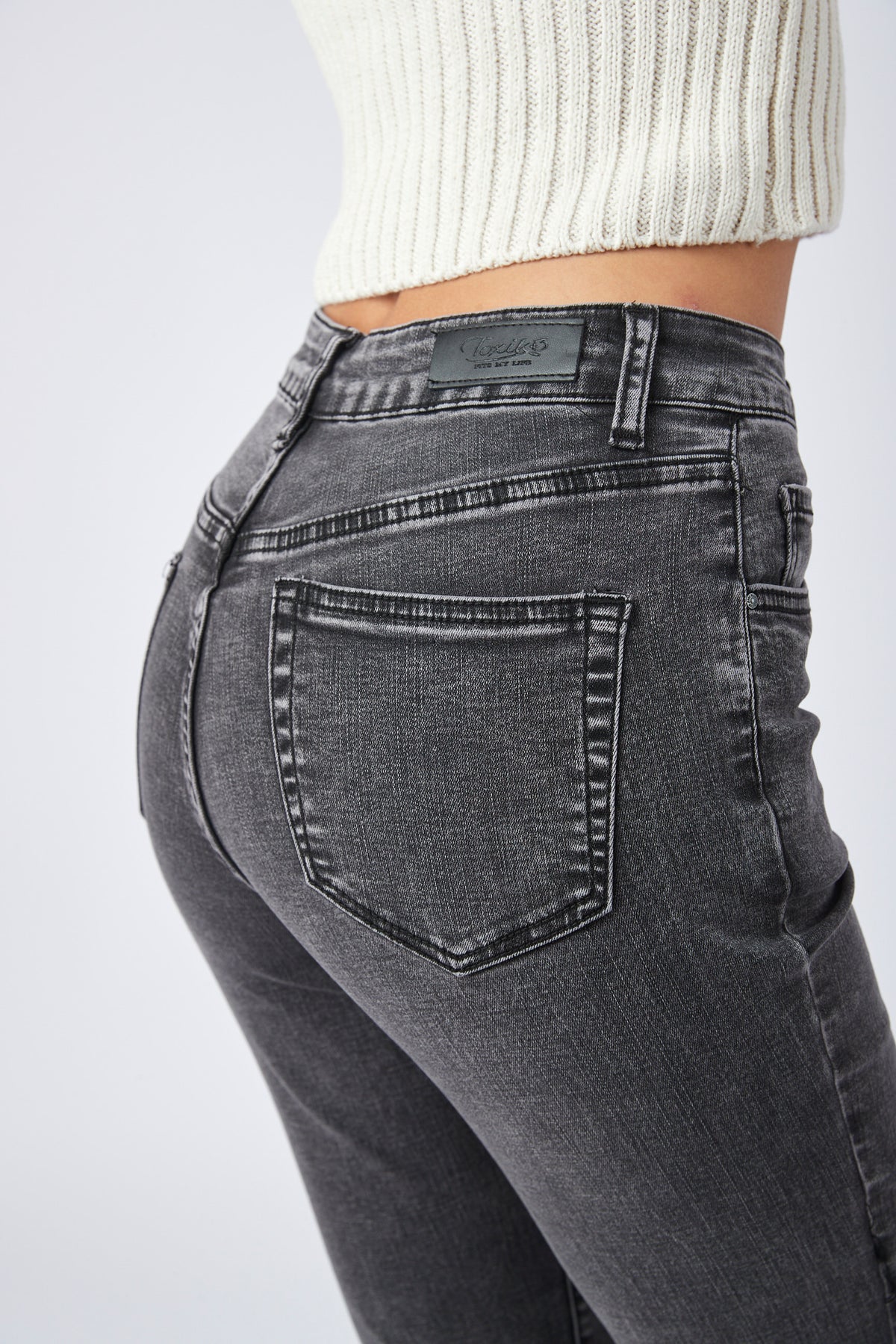 Uitlopende jeans - Omi
