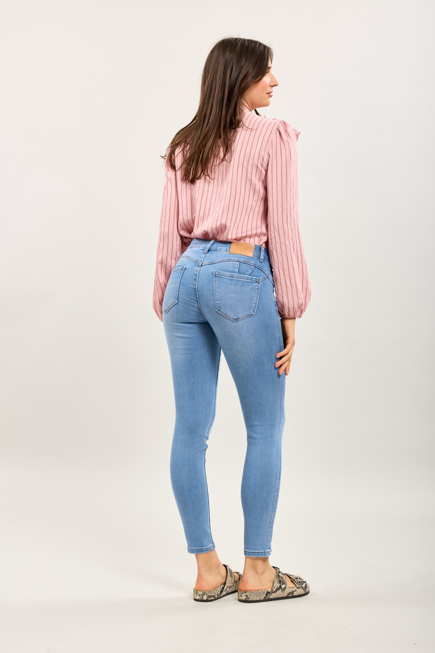 Toxik3 super stretch slim push-up jogging jean pants