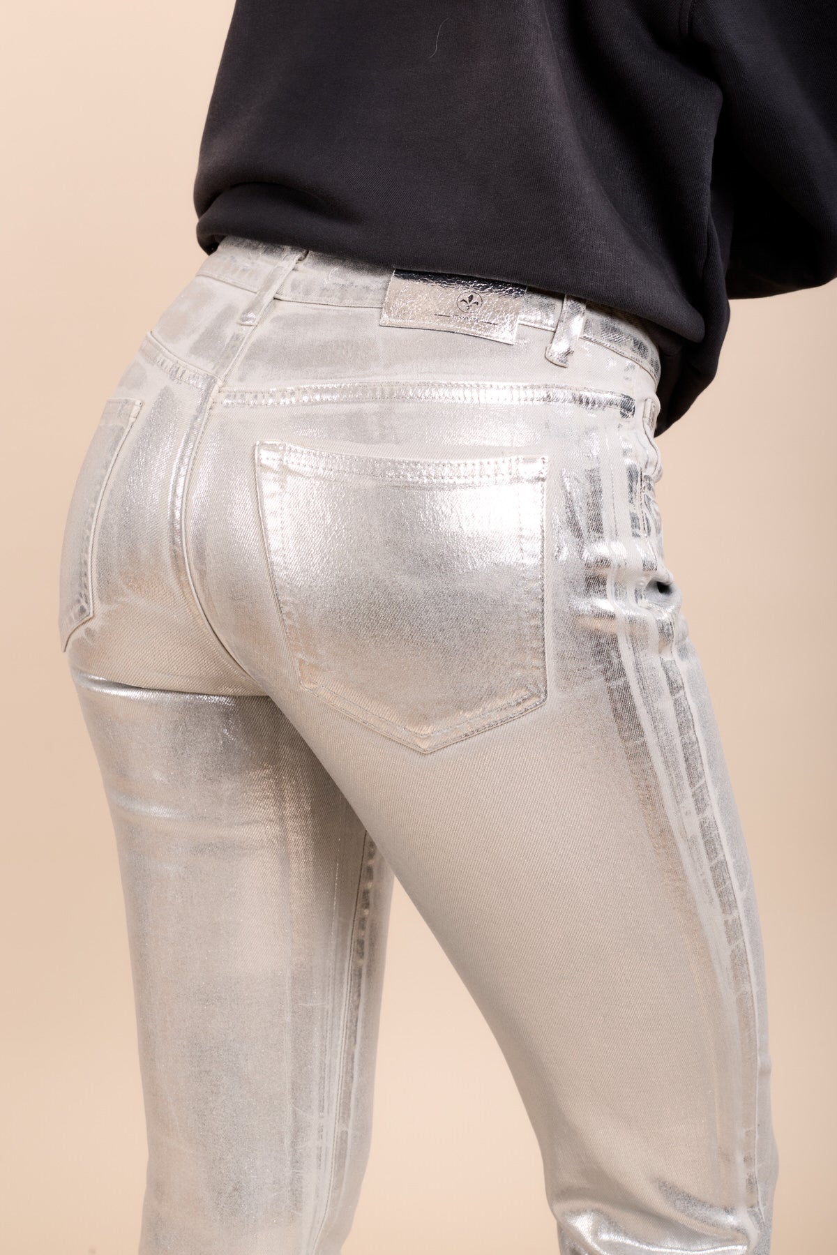 Toxik3 pantalon boyfriend enduit ciré