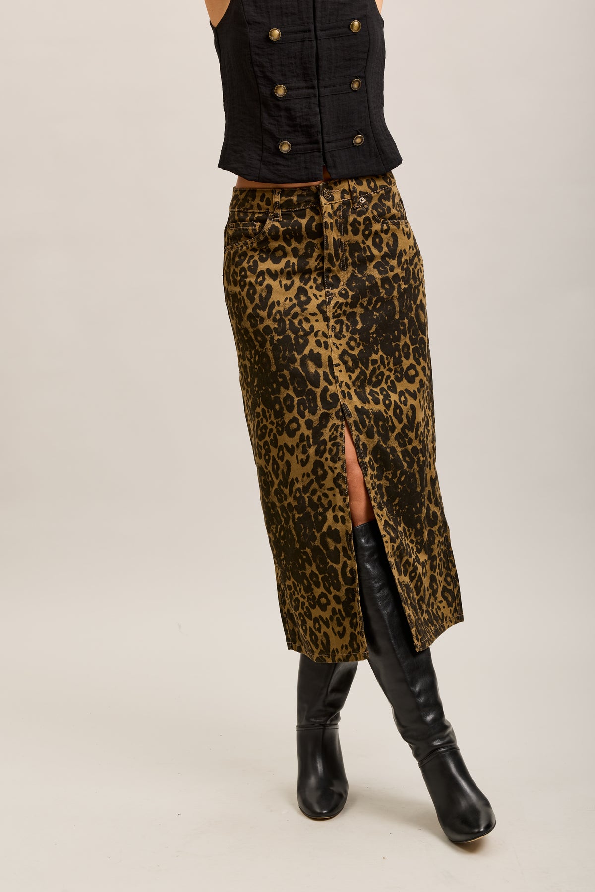 Falda de tubo con estampado de leopardo y abertura delantera de Toxik3