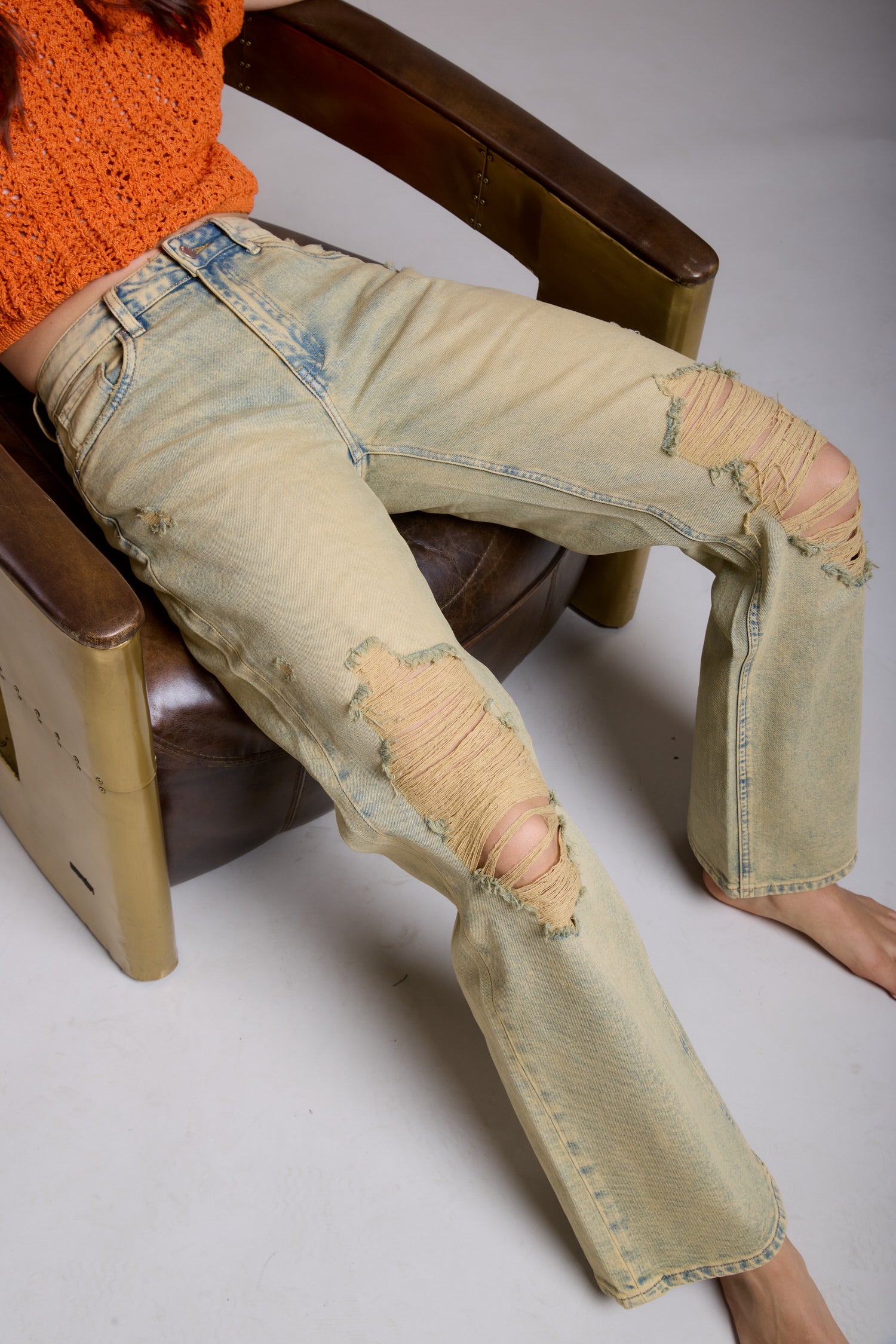Toxik3 destroyed dirty wash wide leg jeans