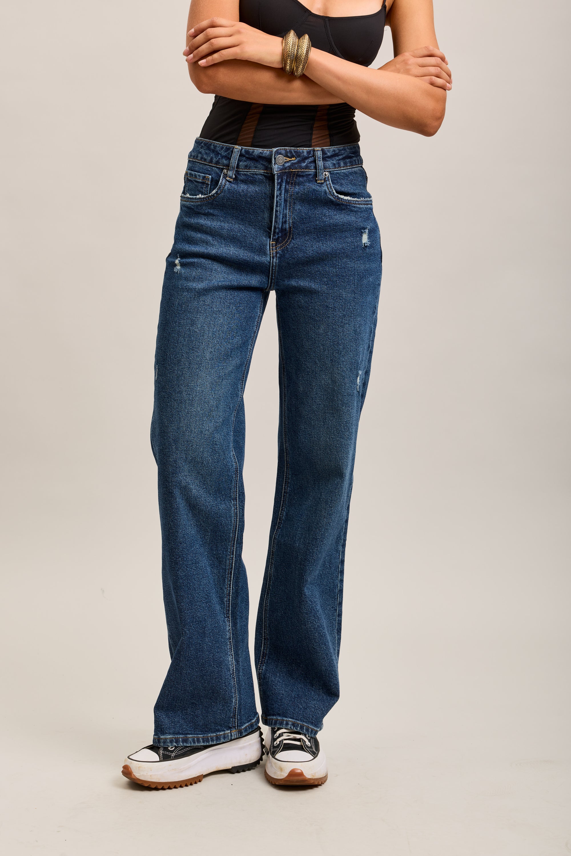 Toxik3 jean droit stretch taille haute poches effilochées