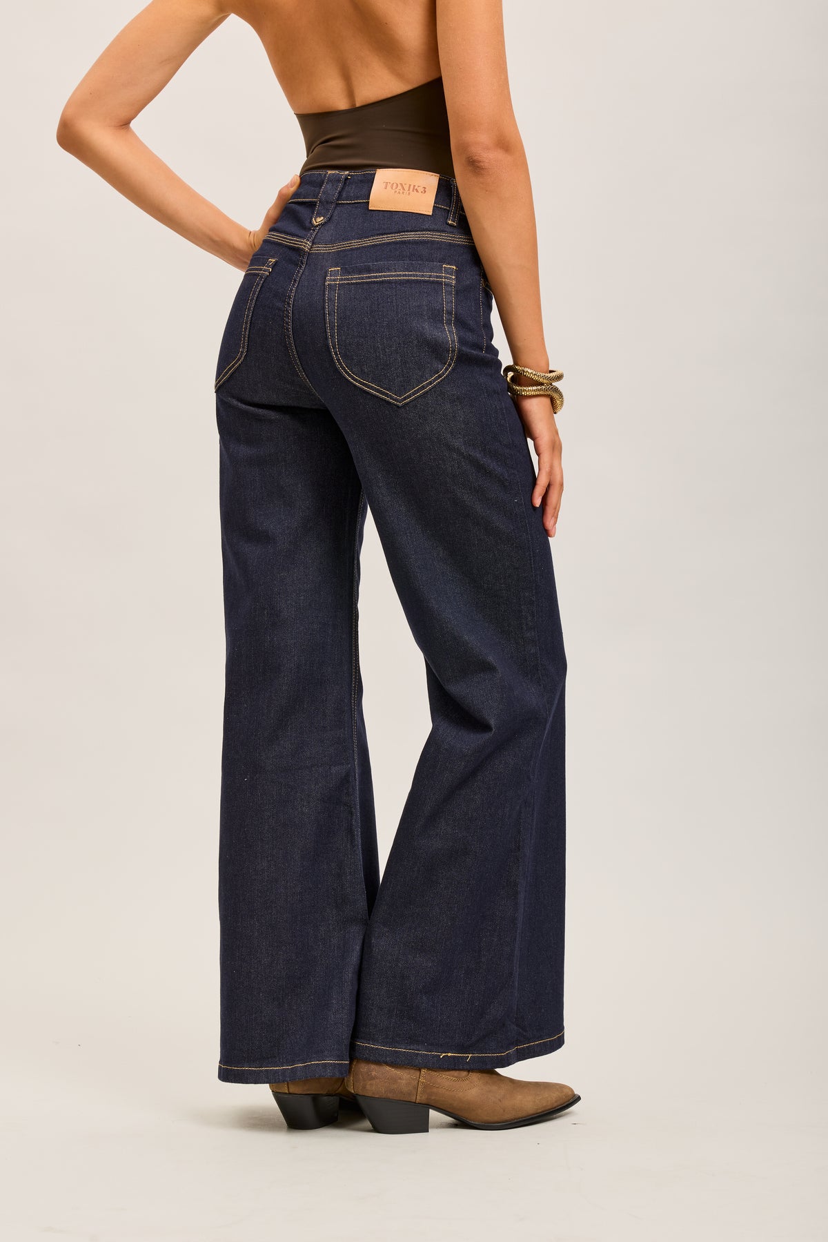 Toxik3 extra-wide stretch high-waisted jeans raw blue