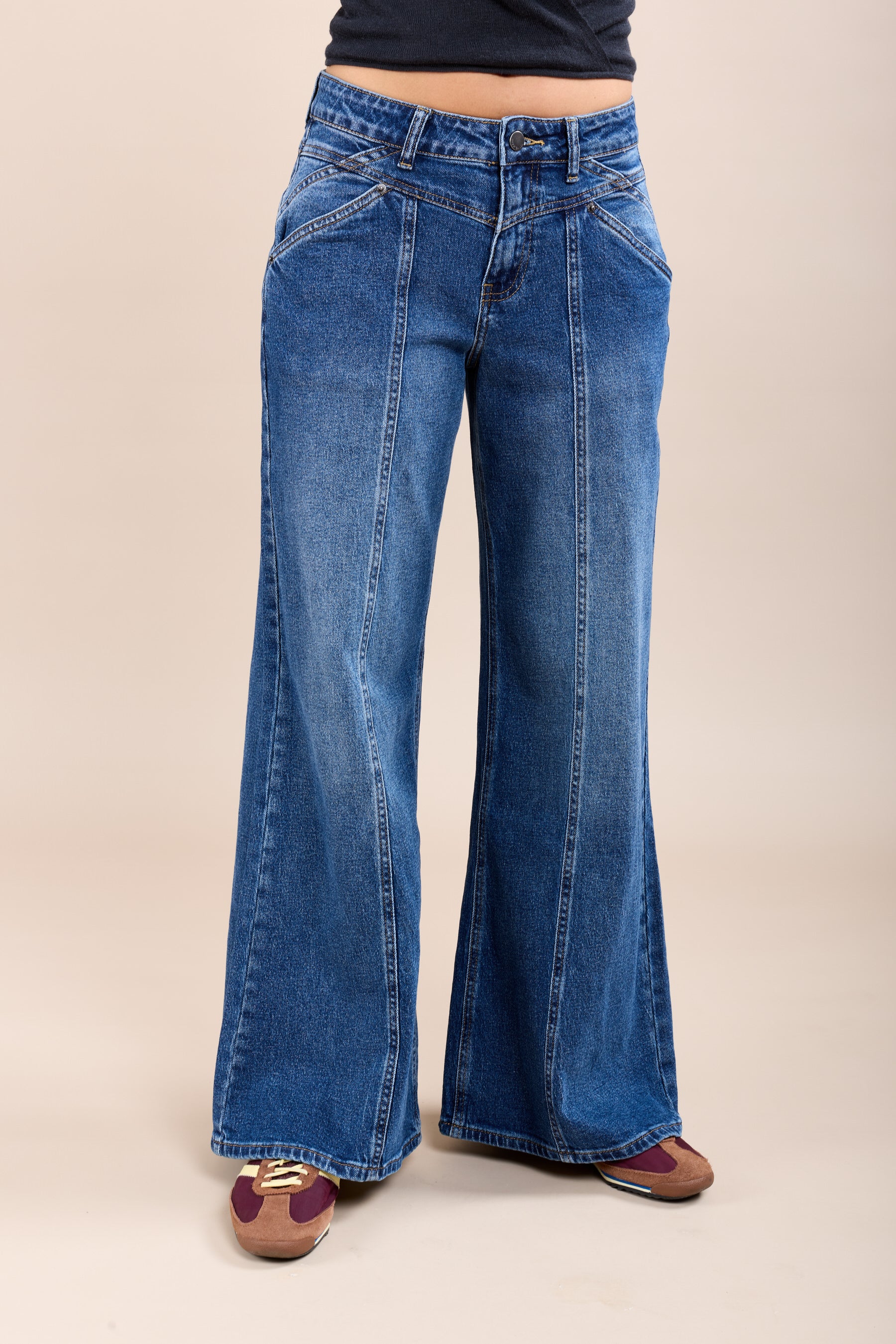 Toxik3 wide cut jeans with ribbed pleats