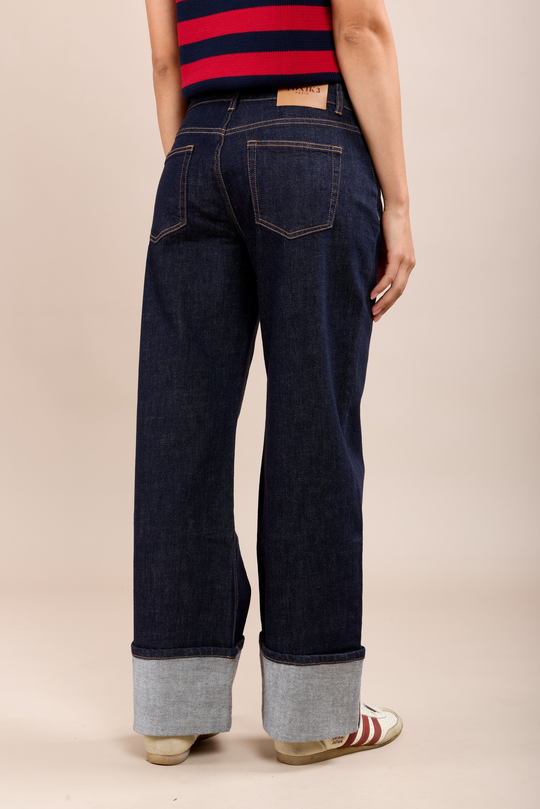 Toxik3 stretch jeans met brede maxi-manchetten
