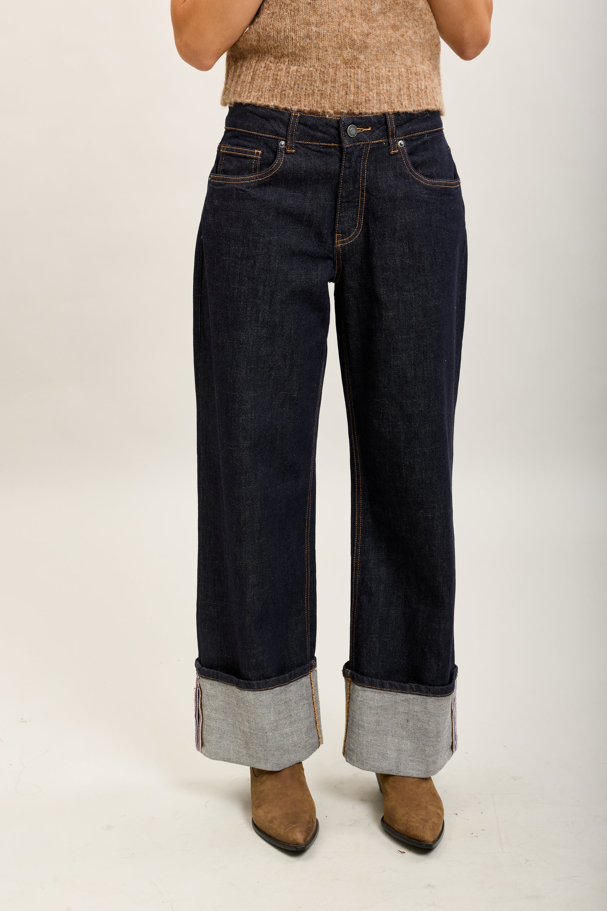 Toxik3 stretch jeans met brede maxi-manchetten
